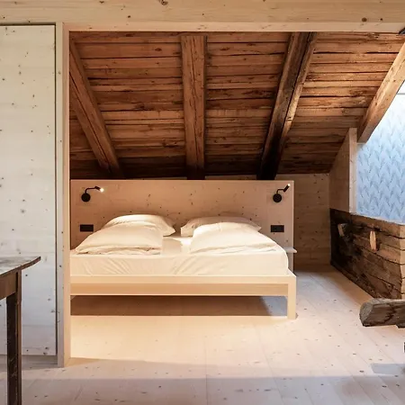 Strobl Hotel Sexten